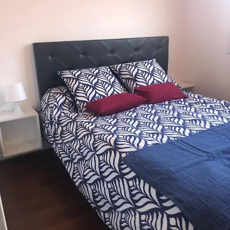 Appartement Cosy, En Rez De Chaussee, En Plein Centre De Cambo Les Bains Buitenkant foto