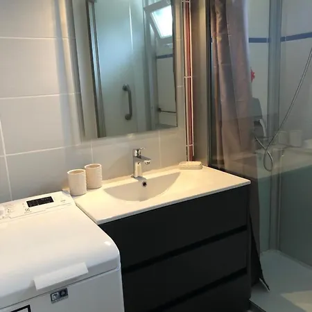 Appartement Cosy, En Rez De Chaussee, En Plein Centre De Cambo Les Bains Buitenkant foto