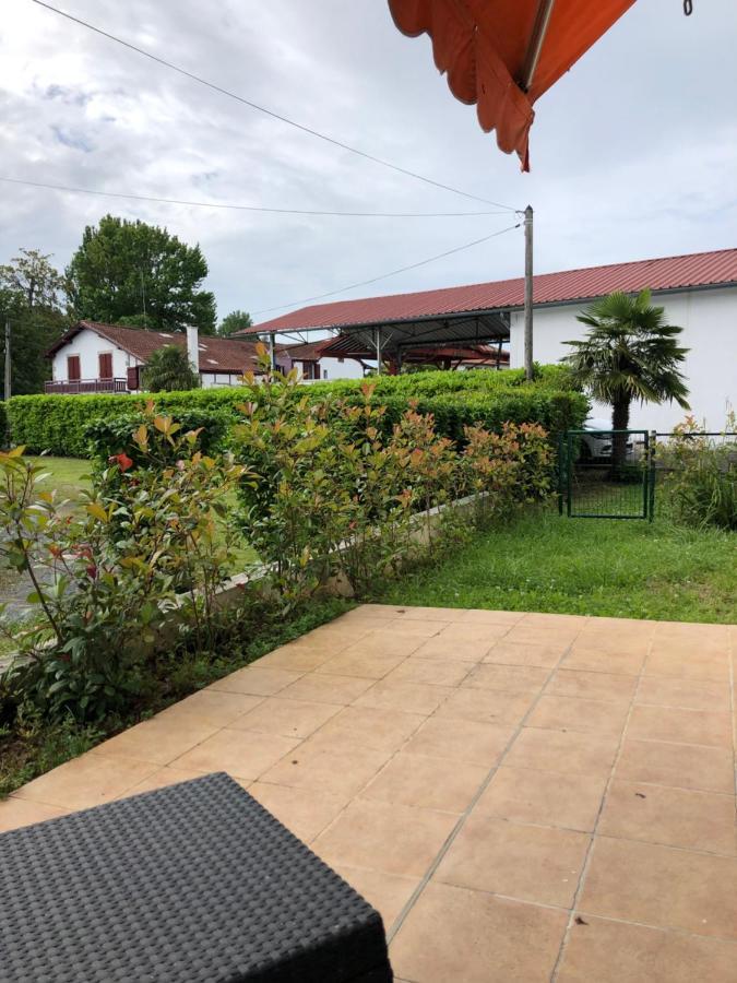 Apartment Cosy, En Rez De Chaussee, En Plein Centre De Les Bains *