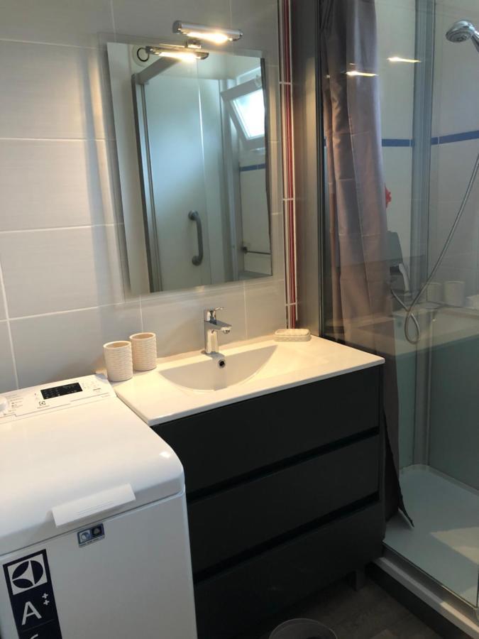 Apartment Cosy, En Rez De Chaussee, En Plein Centre De Les Bains *